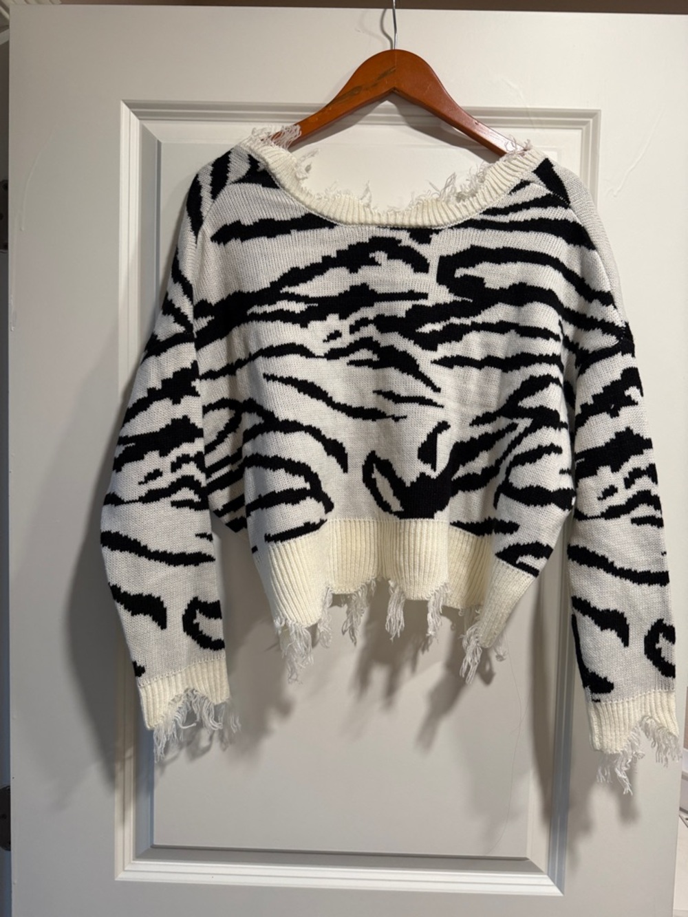 Polly & Esther Black and White Zebra V-Neck Sweater - Picture 6 of 6